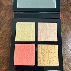 MAC Rosalia Extra Dimension Highlight Palette